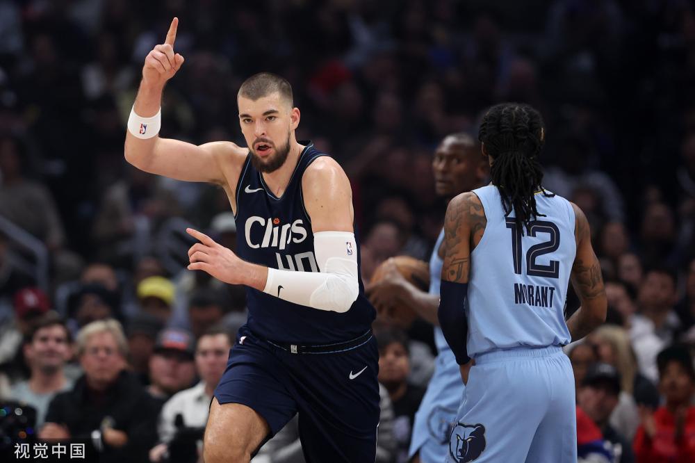 旨在帮助她 旨在帮助她