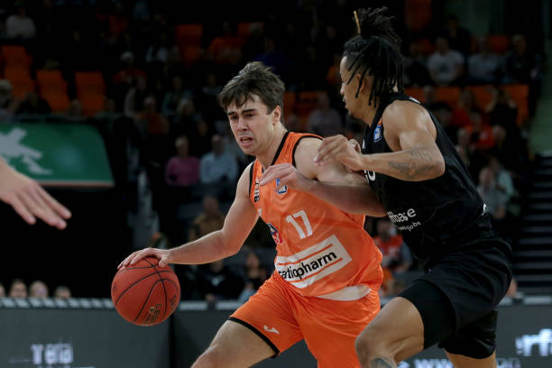 探讨中国队 探讨中国队